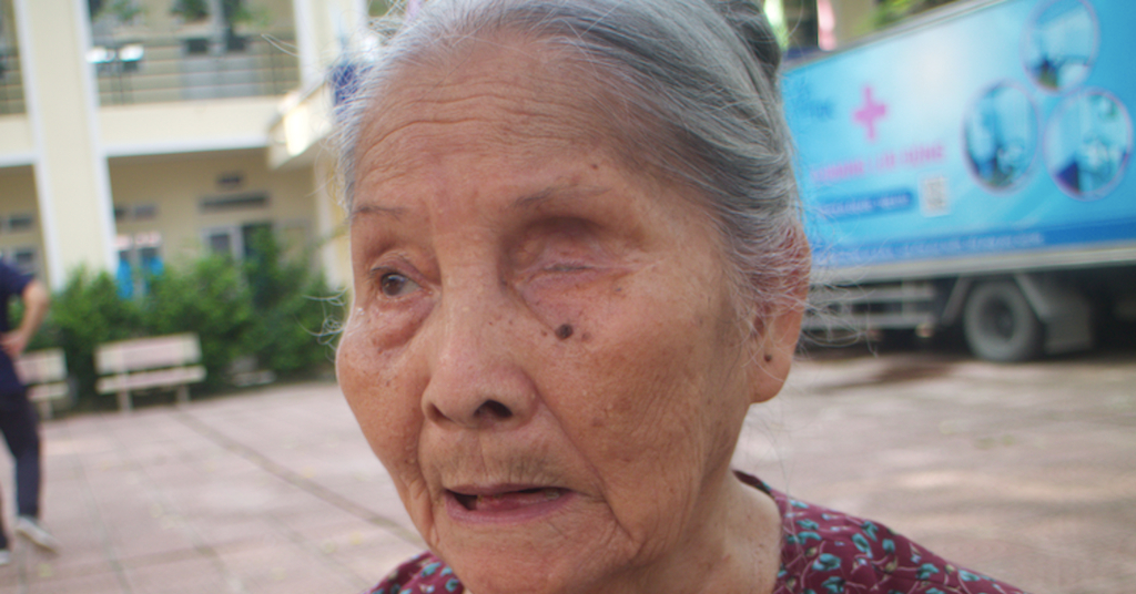 Đảo Minh Châu: Hành trình ý nghĩa khi bác sĩ về tận nơi khám bệnh cho vợ liệt sĩ và người dân