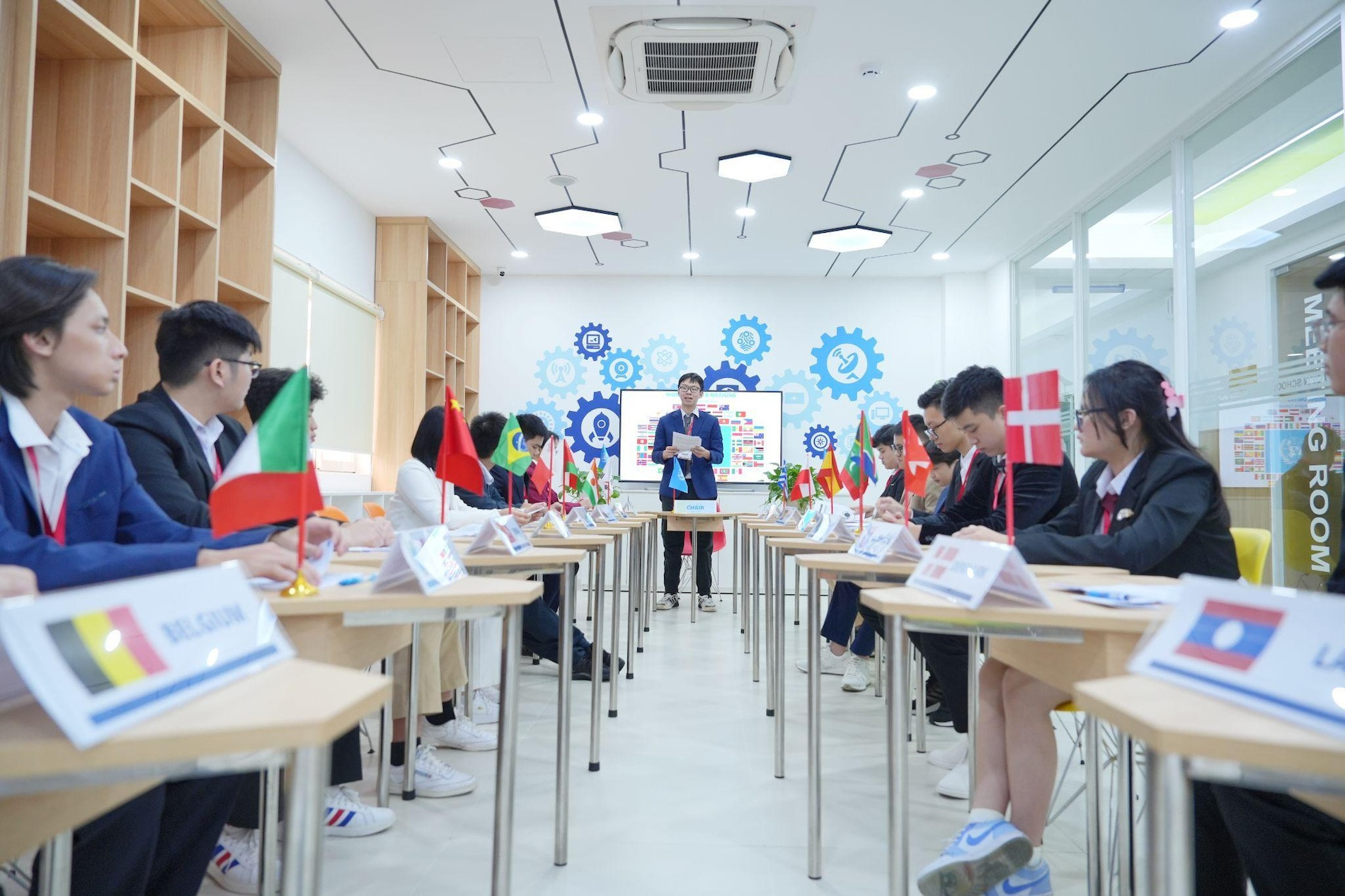 Asian schoolH (5).jpg