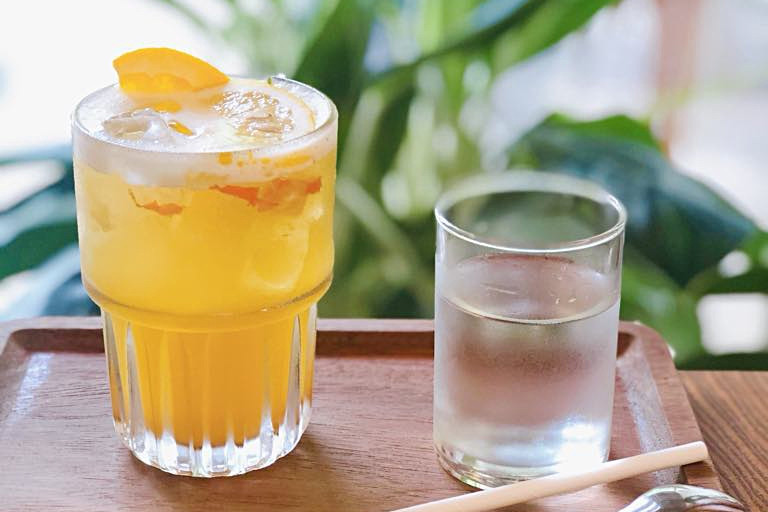 Chuyên gia cảnh báo không nên uống một loại nước phổ biến vào buổi sáng