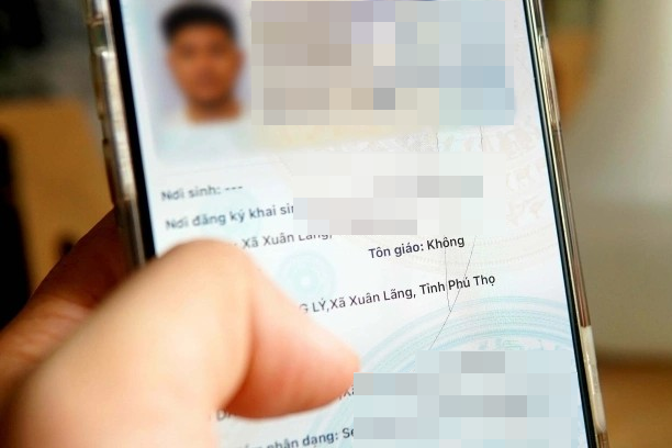 Khoe ảnh CCCD, quê quán mới trên VNeID: Vui thôi, đừng vui quá