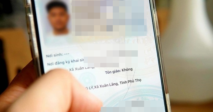 Khoe ảnh CCCD, quê quán mới trên VNeID: Vui thôi, đừng vui quá