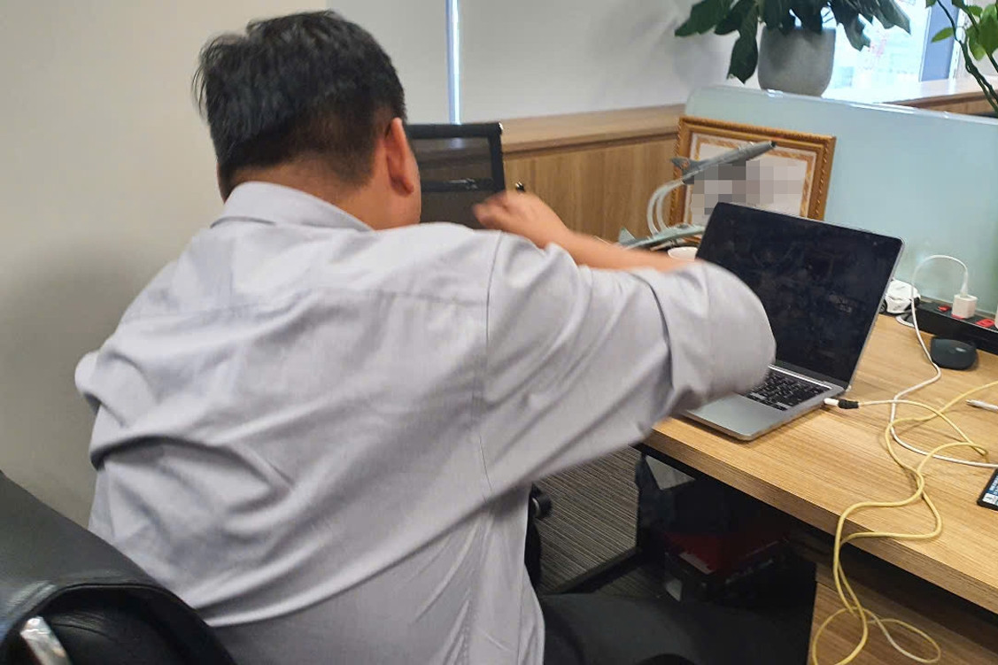 Nam sinh bị kẻ lừa đảo 'thao túng tâm lý', ép vào nhà nghỉ giữa đêm