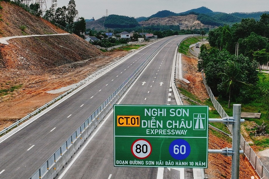 Phó Thủ tướng phê bình việc báo cáo vụ Tập đoàn Sơn Hải trượt thầu ‘rất chậm'