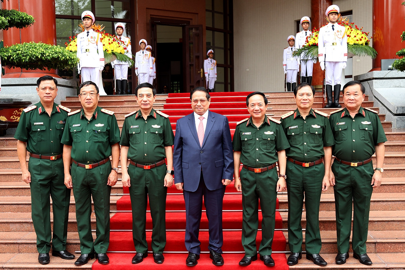 Quân đội kiện toàn cán bộ chỉ huy gắn với chuẩn bị nhân sự Trung ương khóa mới