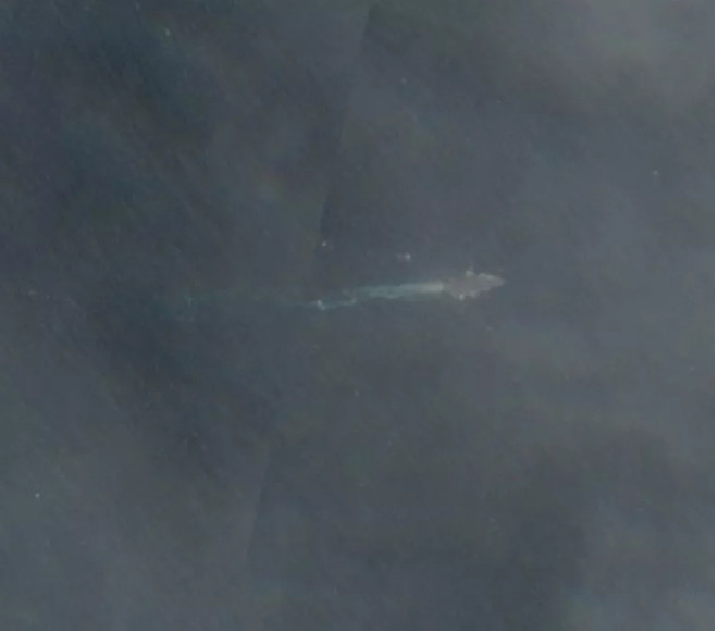 tau san bay my iran 1.jpg