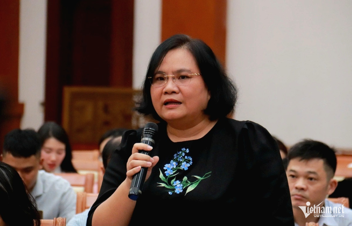 W-cuc cong san.jpg