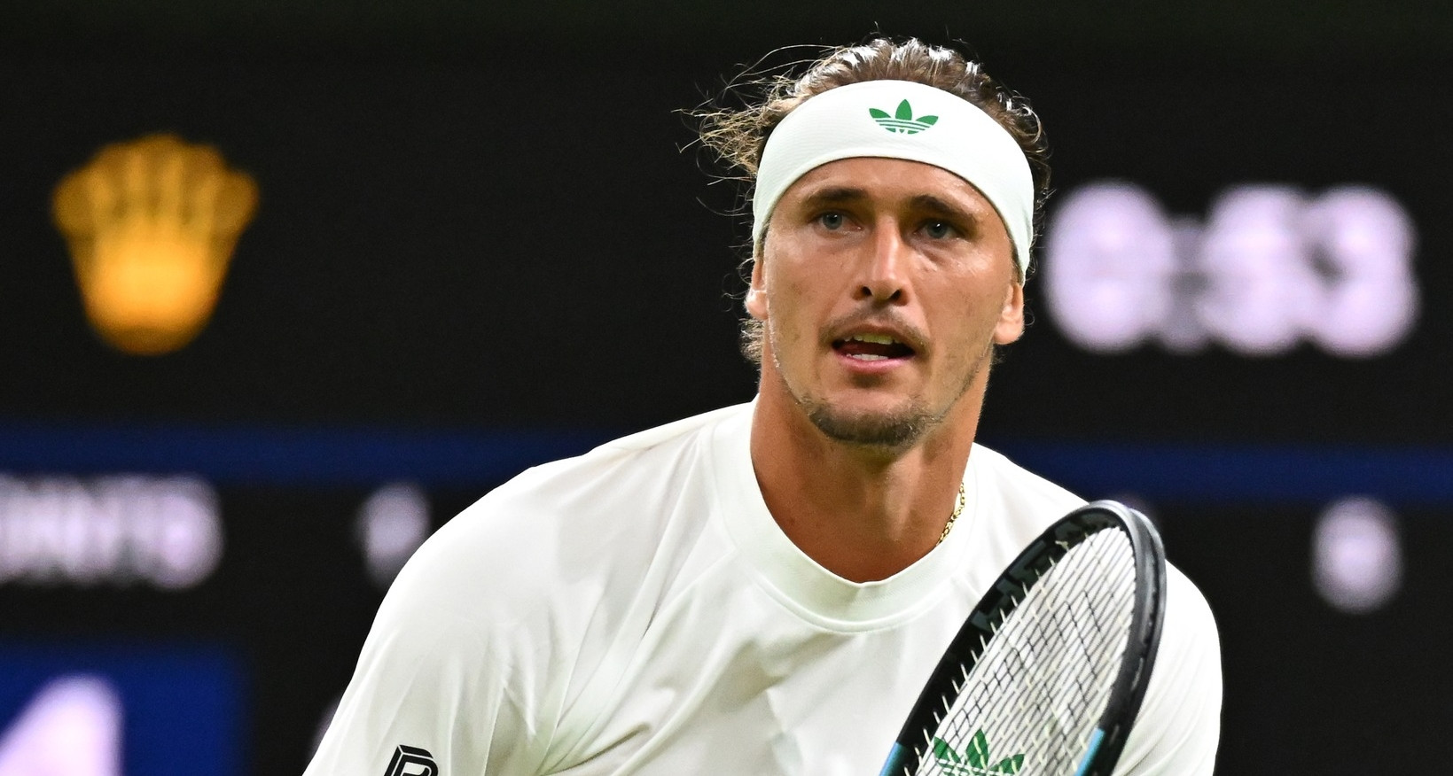 Zverev bị tay vợt hạng 72 ATP loại ngay từ vòng 1 Wimbledon