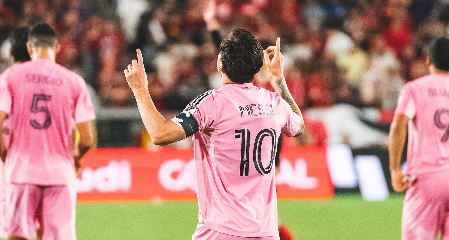 Messi thăng hoa rực rỡ, Inter Miami thắng trận &amp;apos;rửa mặt&amp;apos;