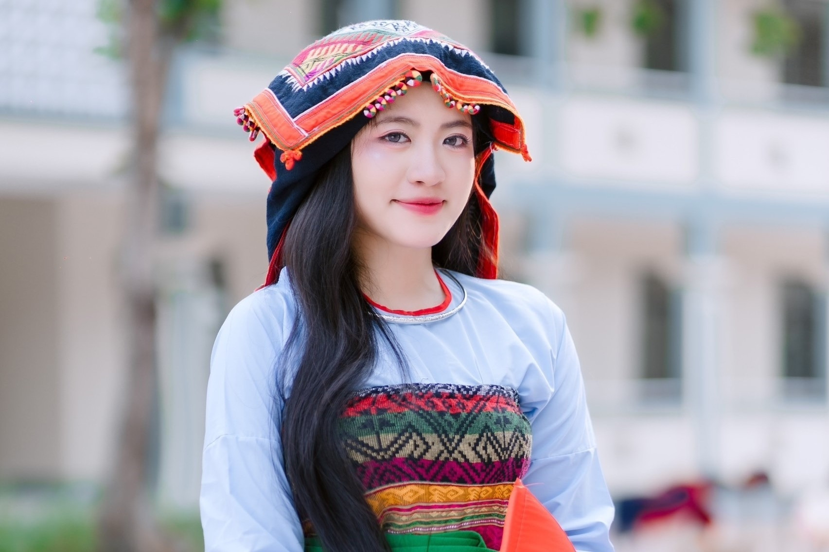 Nữ sinh dân tộc Thái vượt qua nghịch cảnh, đứng đầu trường khối C00