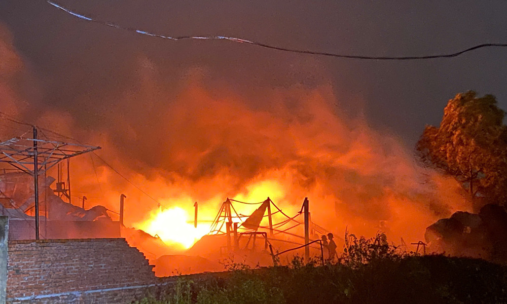 cháy giới tế (1).jpg