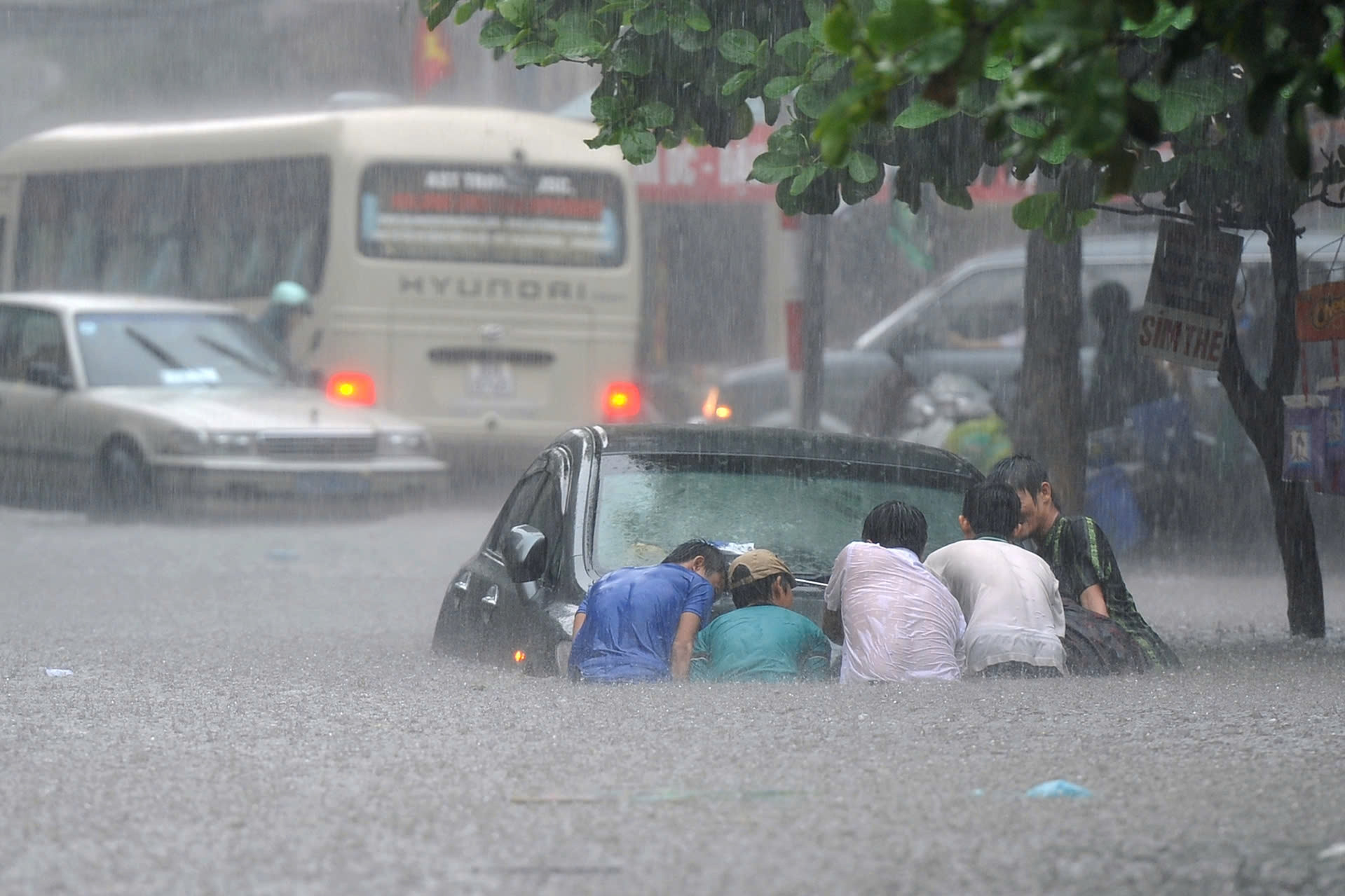 Chuyên gia dự báo thời điểm mưa lớn dữ dội nhất do bão số 3 Wipha