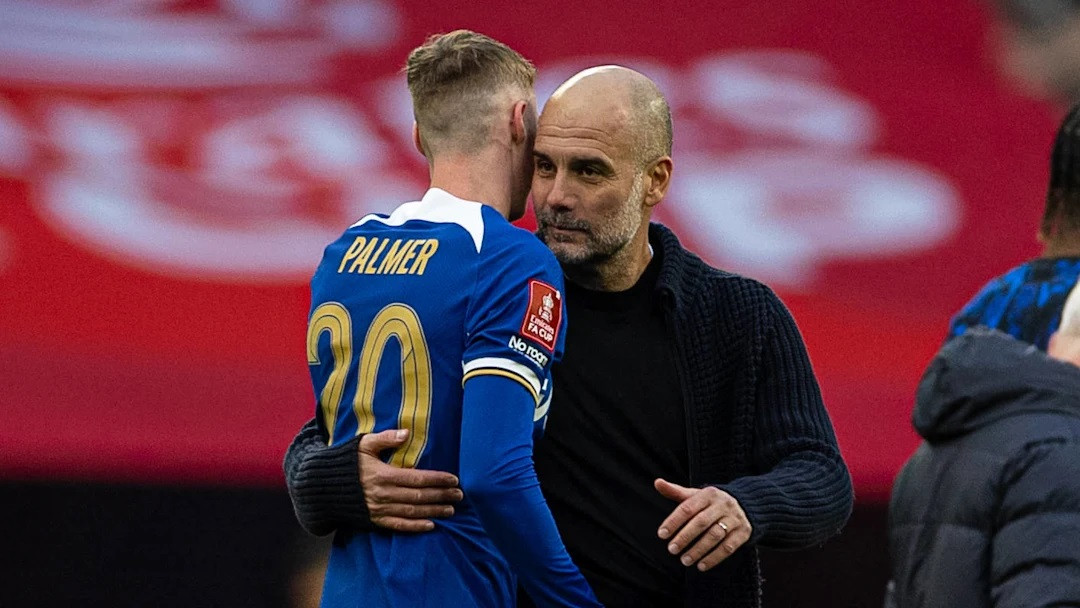 Cole Palmer Pep Guardiola IMAGO.jpg