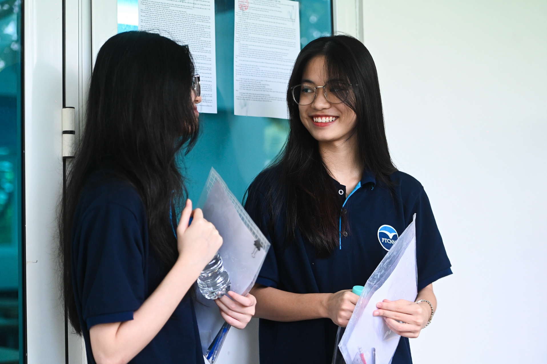 Đạt 22 điểm khối D01 nên chọn trường nào ở Hà Nội năm 2025?