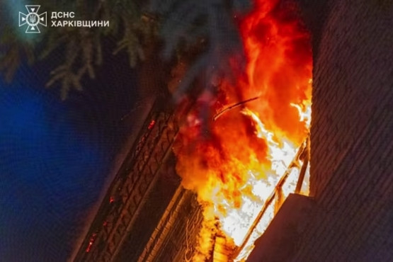 Nga xác nhận phóng tên lửa siêu vượt âm trong cuộc tấn công mới nhất vào Ukraine