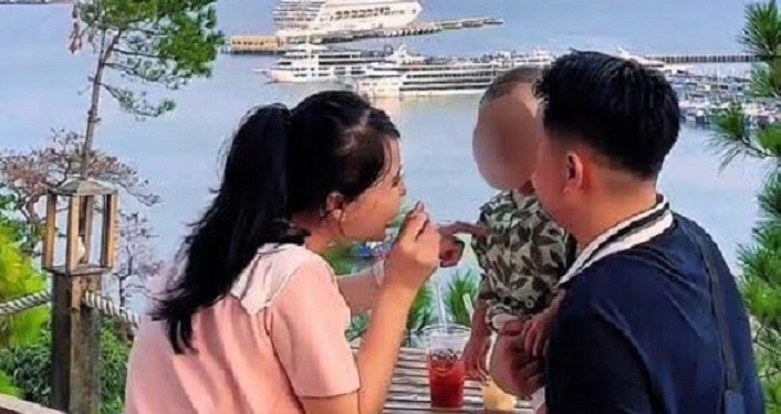 Ngủ quên, gia đình trẻ thoát chết trong vụ lật ...