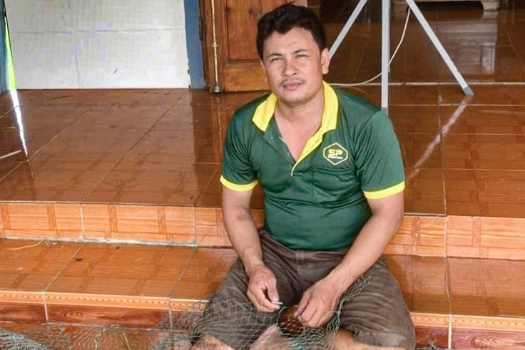 Quyết định 'sinh tử' của người đàn ông khi thấy 30 du khách kêu cứu trên biển do chìm tàu