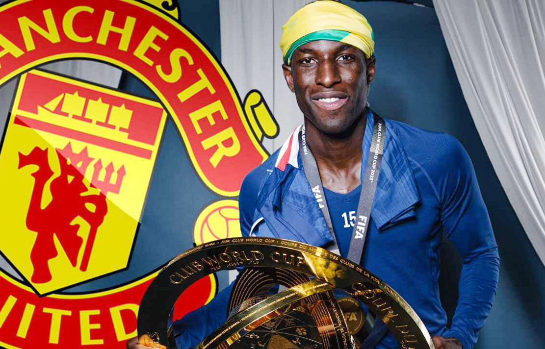 www_thesun_co_uk OQ OFFPLATFORM JACKSON MAN UTD 1.jpg