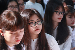 Bộ GD-ĐT công bố điểm sàn khối ngành sư phạm năm 2025
