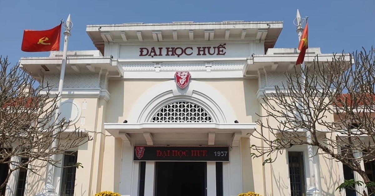 Điểm Sàn Đại học Huế 2024: Kỹ thuật và Công nghệ 'Gây Bão' Với Mức Điểm Cao Ngất Ngưỡng!