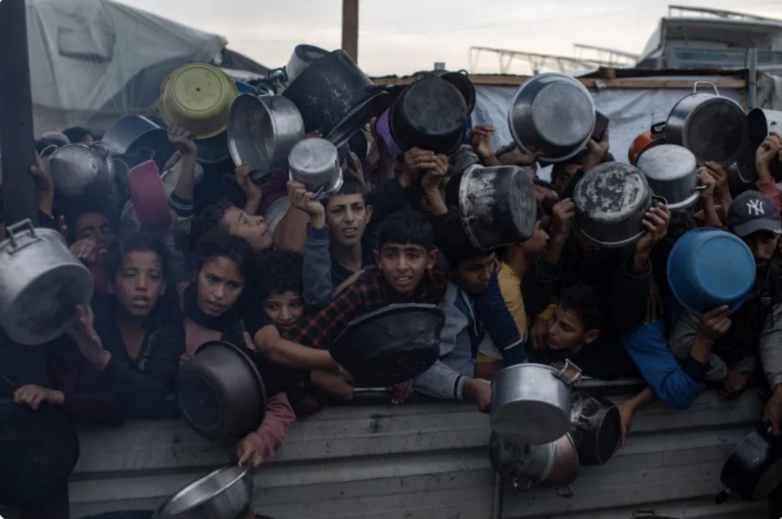 Gần 30 nước lên án Israel, ông Trump 'bất ngờ' vì hành động của Tel Aviv