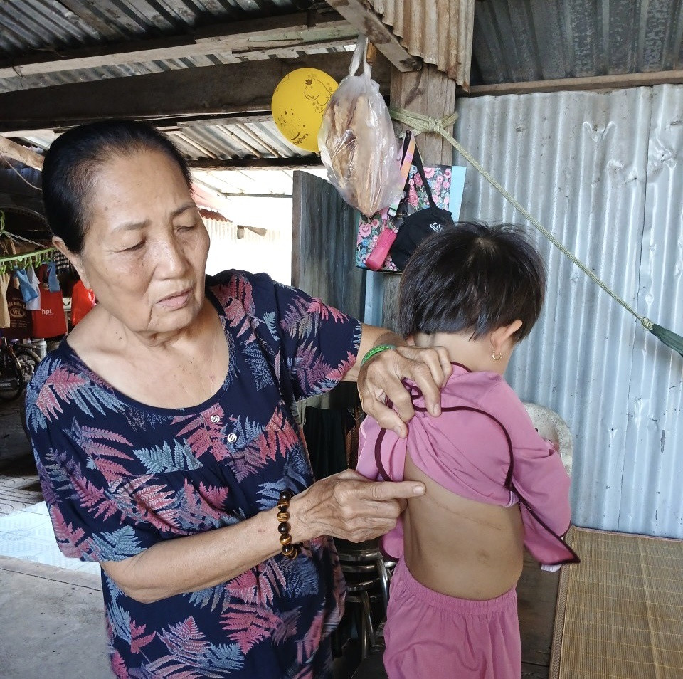 khánh chi 2.jpg