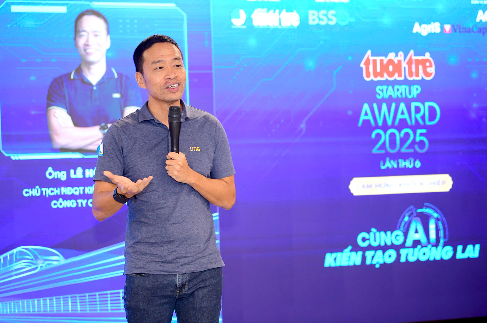 Startup luôn cần kiếm tiền nhưng hãy giữ sự lãng mạn 1 Le Hong Minh.jpg