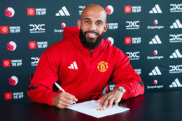 MU vẫn 'cay mũi' Brentford sau khi ký hợp đồng Mbeumo