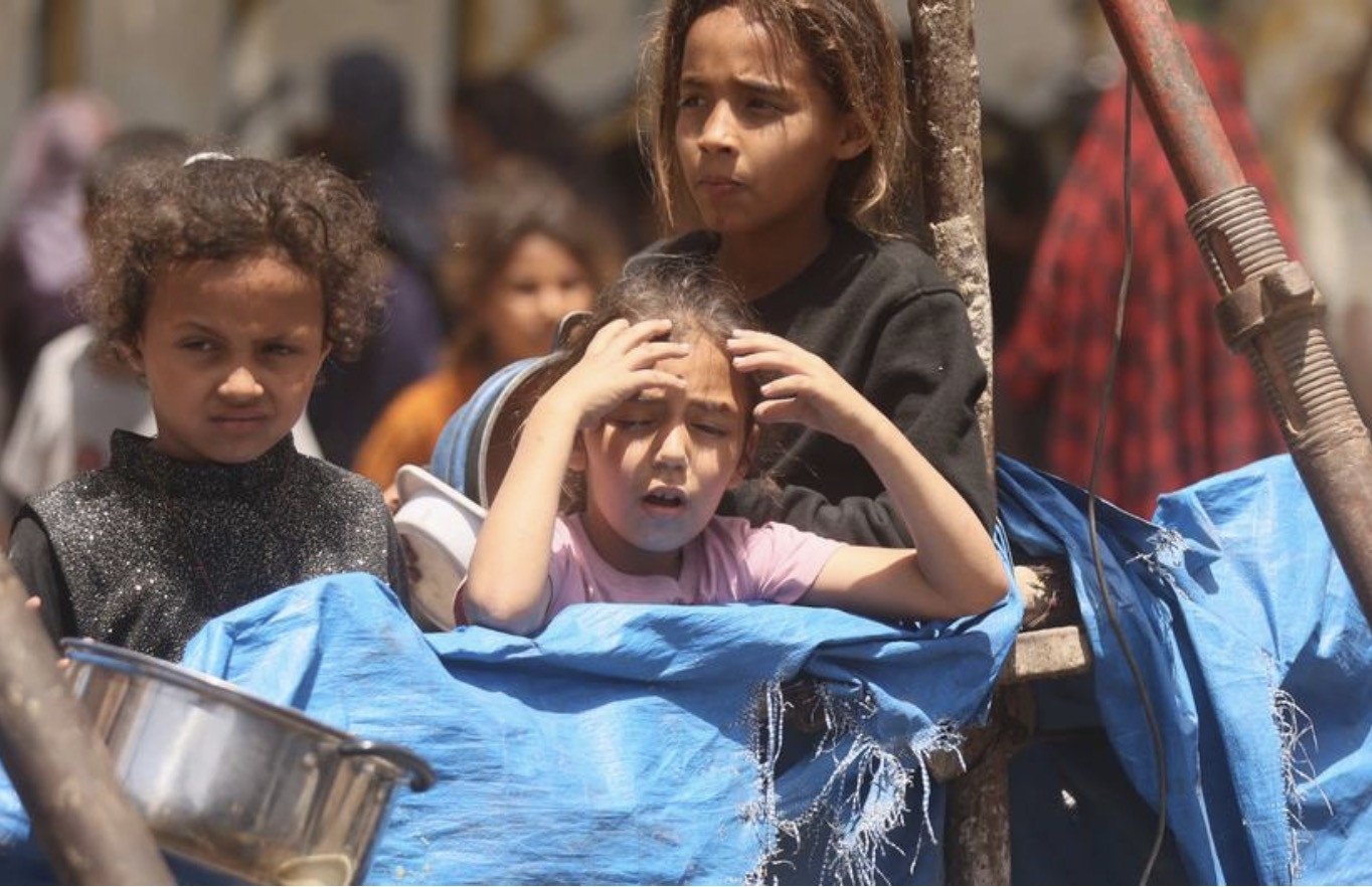 Nhiều nhân viên Liên Hợp Quốc tại Gaza ngất xỉu vì đói