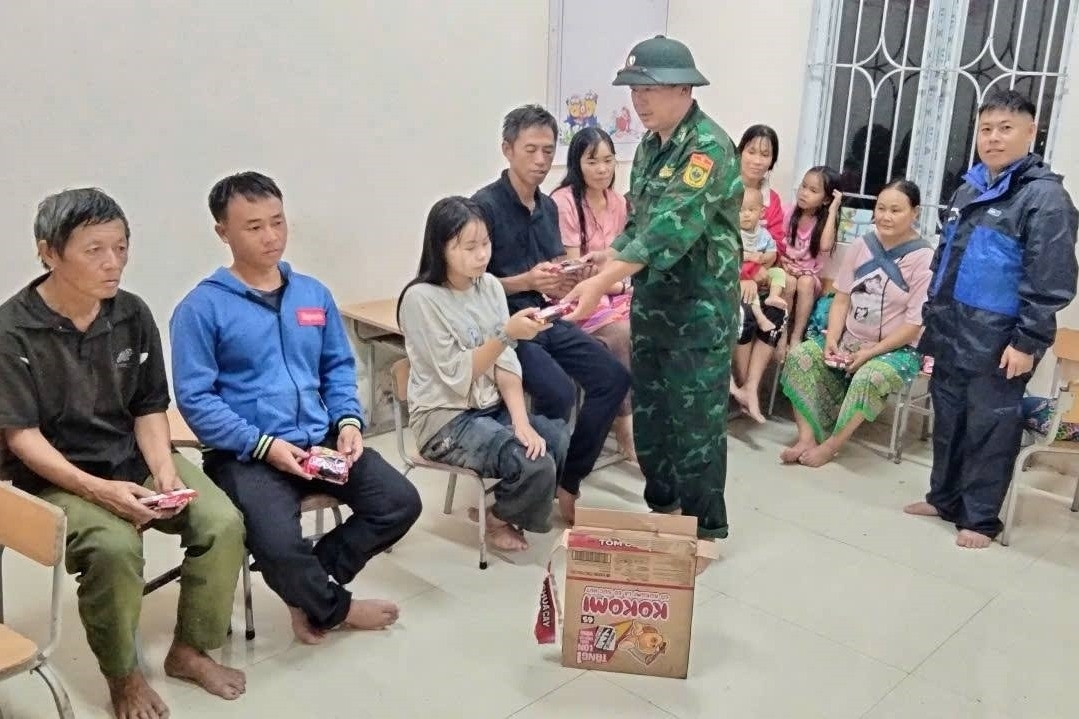 Sơ tán gần 500 đồng bào Mông để tránh bão số 3