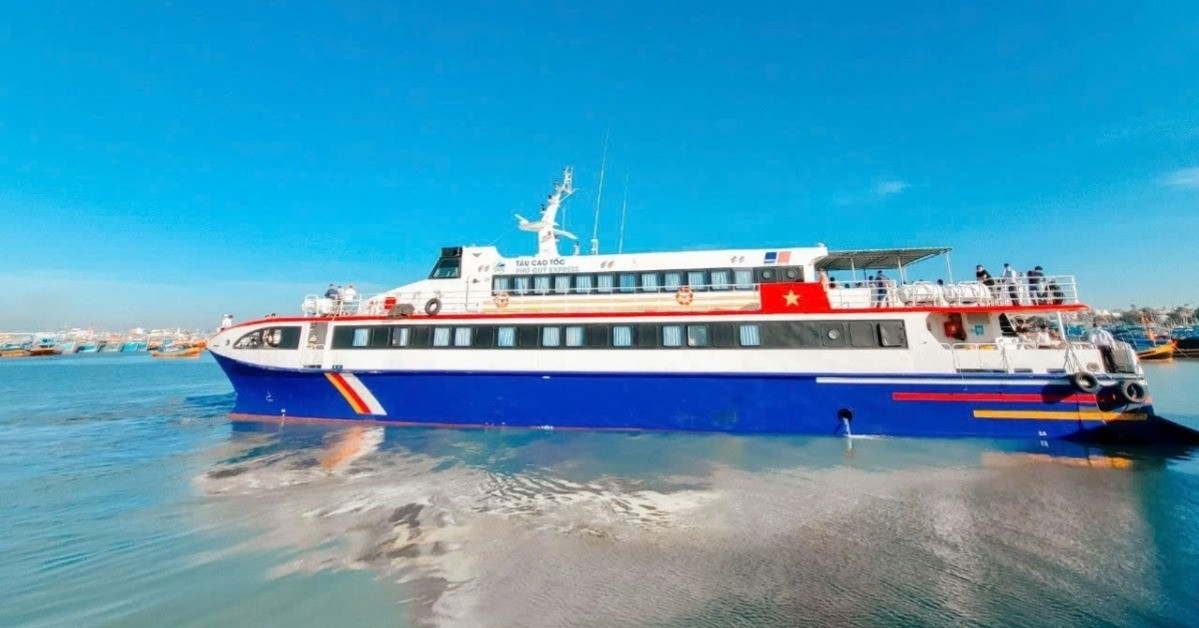 Tạm dừng 2 tuyến tàu cao tốc TPHCM ra Côn Đảo do ảnh hưởng của bão số 3 Wipha