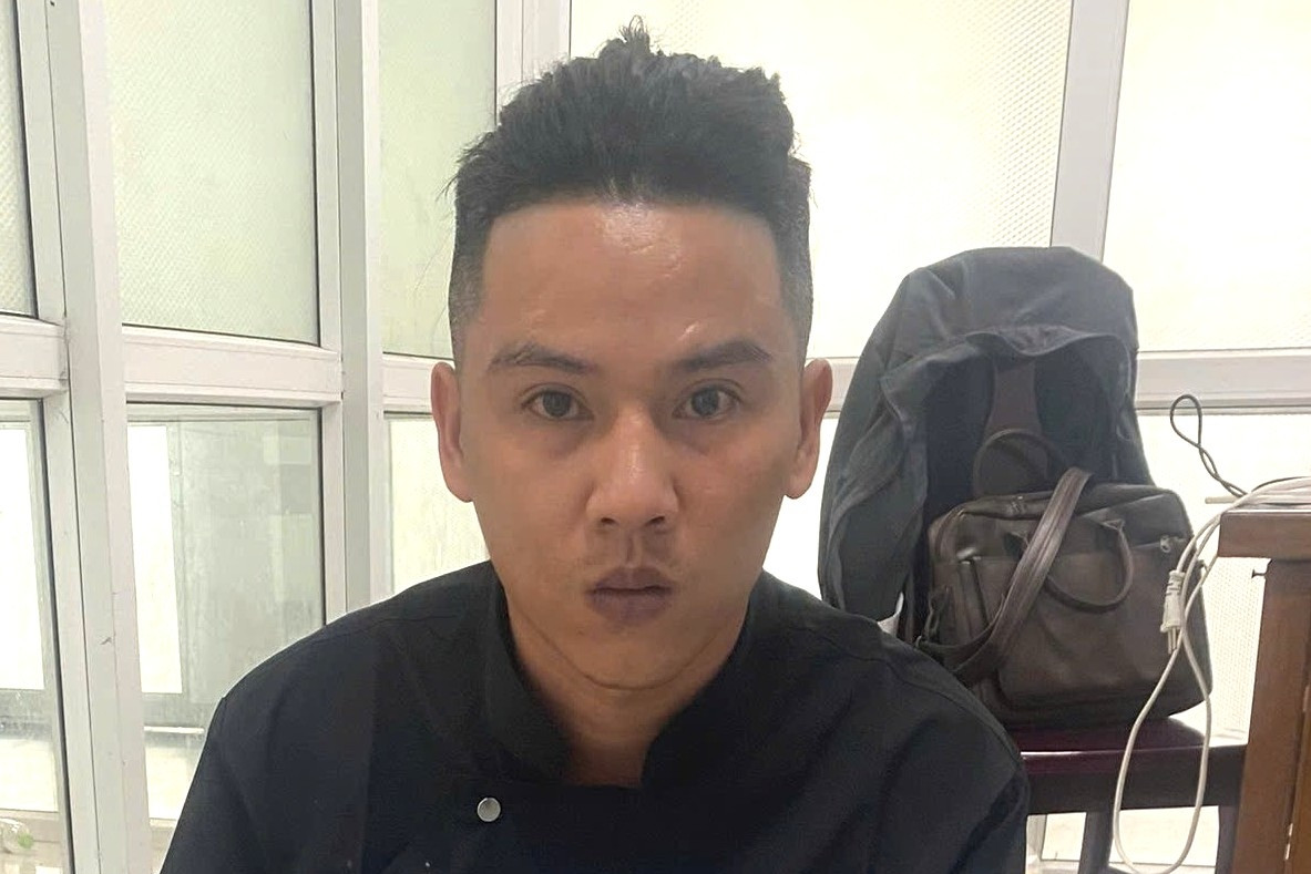 Tạm giữ đầu bếp mua tê tê quý hiếm chế biến phục vụ thực khách