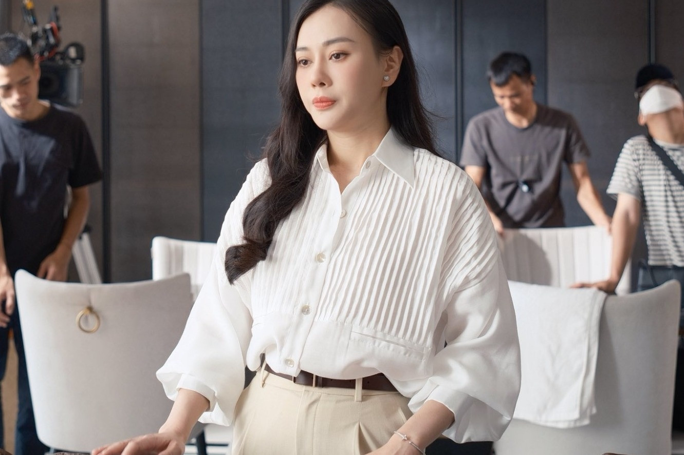 Diễn viên Phương Oanh báo tin vui sau 4 năm dừng đóng phim