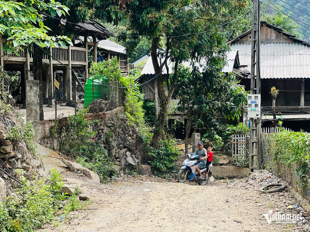W-Ban Pieng 2.jpg