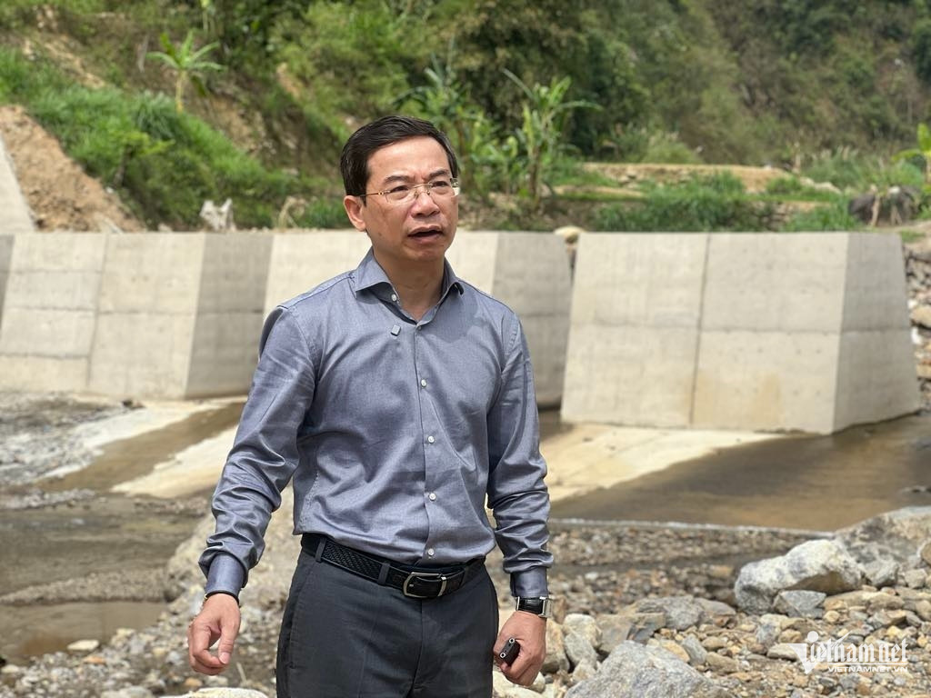 W-Ong Truong Son.jpg