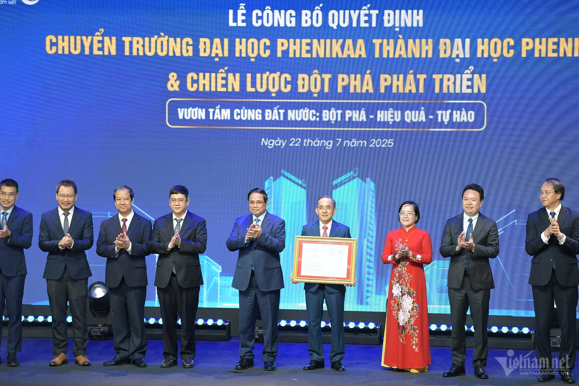 W-Phenikaa ảnh trong bài.JPG.jpg