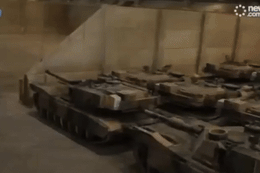 Australia công bố hình ảnh về lô xe tăng M1 Abrams viện trợ cho Ukraine