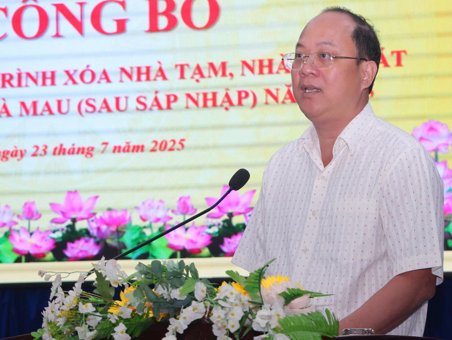 Bí thư Cà Mau.jpg