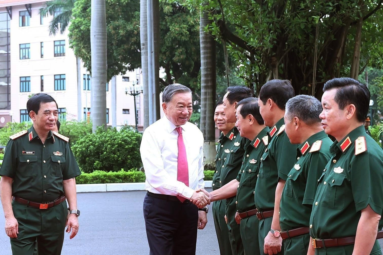 Cán bộ cấp cao Quân đội tham gia Trung ương phải thực sự nổi trội, có uy tín cao