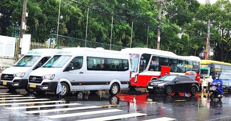 Gia Lai ngừng đưa đón cán bộ, viên chức đến trung tâm hành chính mới