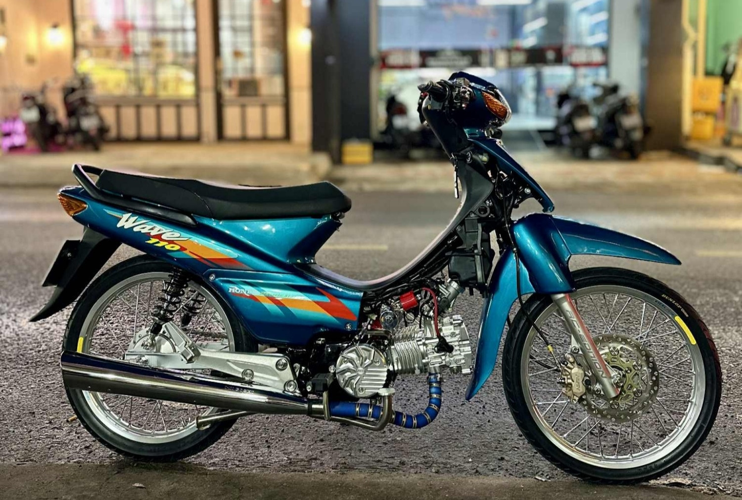 Honda Wave Thái đời 1999 độ kiểng cực chất của dân chơi Gia Lai