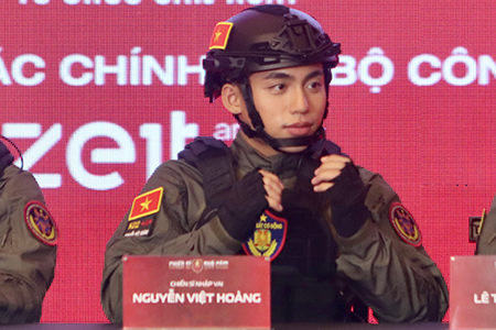 MONO hít phải khí độc, Ngô Kiến Huy ám ảnh vụ cháy kinh hoàng