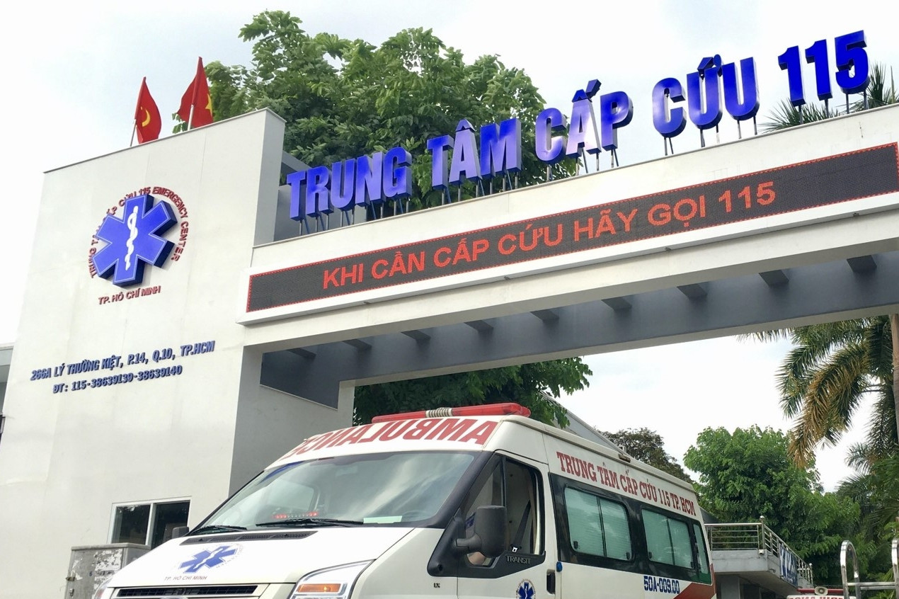 Nửa đêm, vợ đã làm đúng một việc cứu chồng thoát khỏi 'cửa tử'