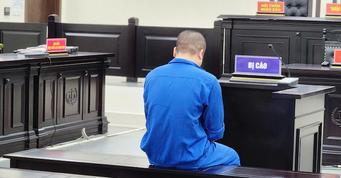 Tài xế &amp;apos;xe ôm&amp;apos; đâm chết đồng nghiệp, kéo thêm hai người bạn dính án tù