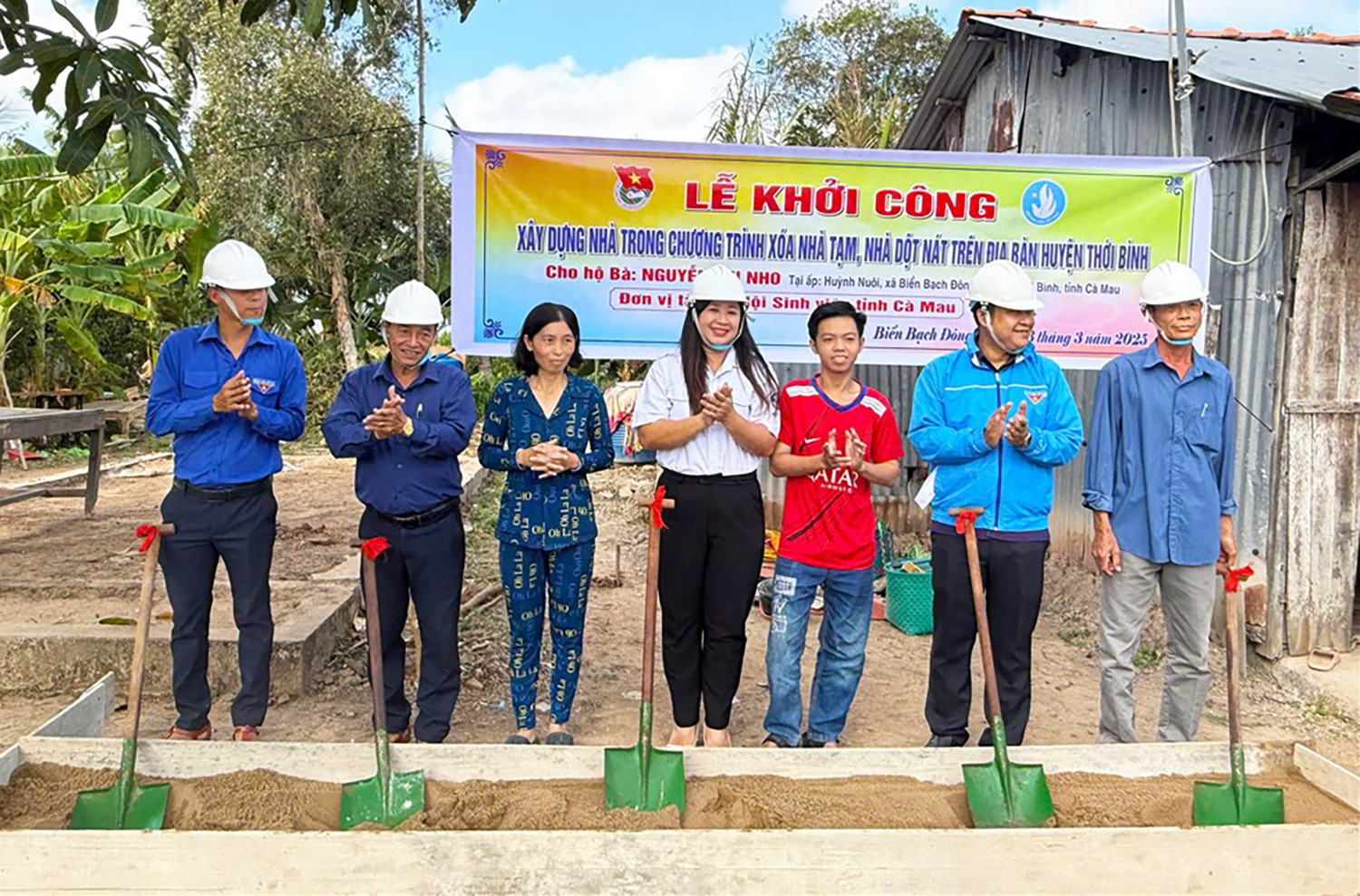 xoá nhà tạm CM.jpg