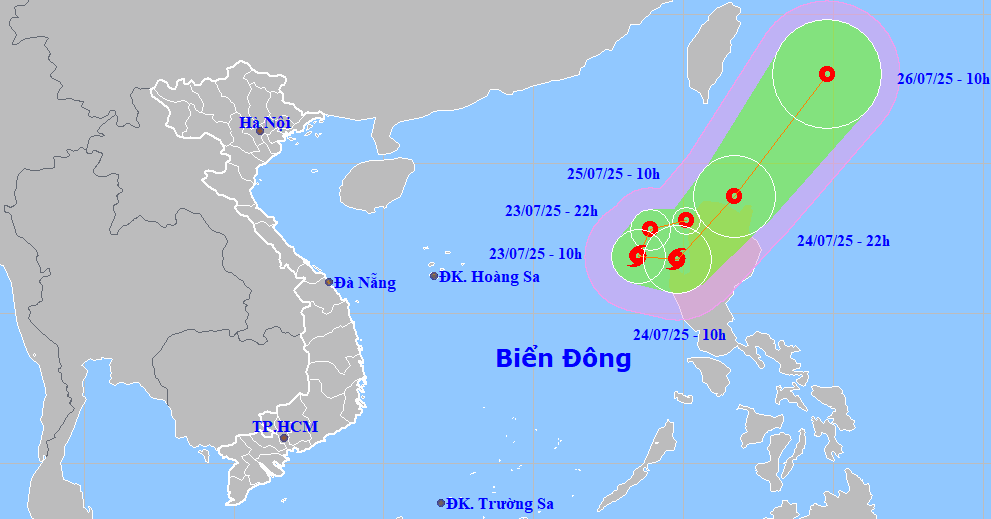 Áp thấp nhiệt đới vào Biển Đông, khả năng mạnh thành bão di chuyển bất ngờ