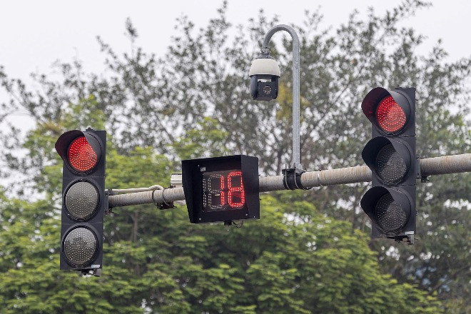 CSGT Hà Nội thông báo khung giờ điều chỉnh chu kỳ đèn xanh, đỏ trên đường