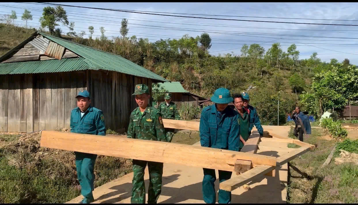 A003.Sỹ Hào.jpg