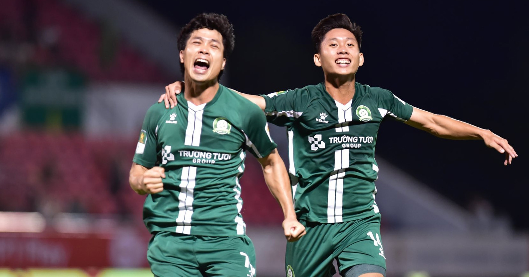 Đội Công Phượng sẽ lên chơi ở V-League nếu Quảng Nam bỏ giải