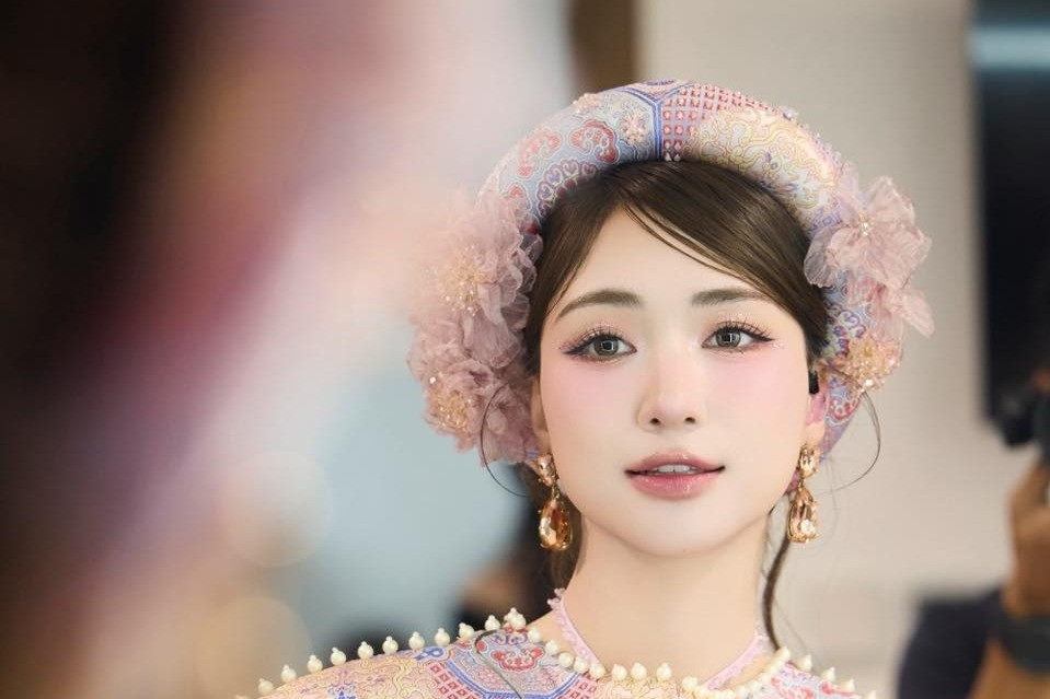 Hòa Minzy, Huyền Trang làm điều bất ngờ cho người dân Nghệ An, fan khen ngợi hết lời