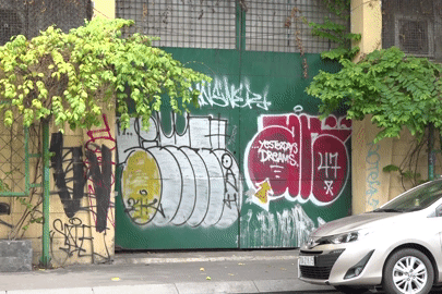 Người dân bức xúc vì nạn vẽ bậy tái diễn nhiều tuyến đường trung tâm TPHCM